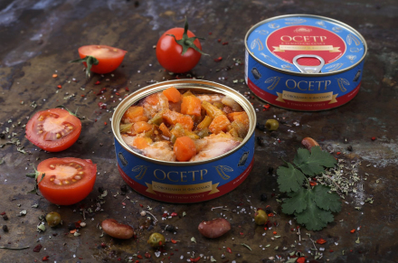 Осетр с овощами и фасолью в томатном соусе Гурмения